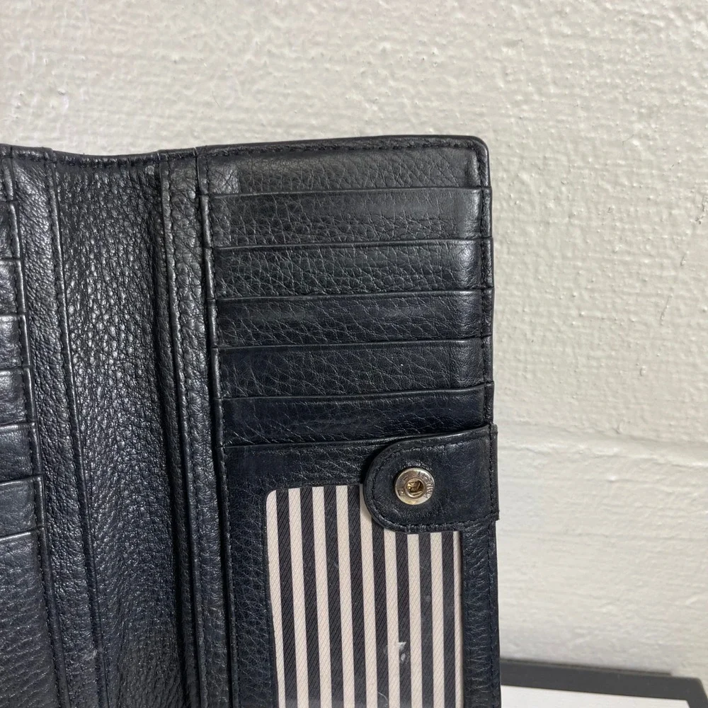 Kate Spade New York Black Pebbled Leather Bifold Continental Slim Wallet